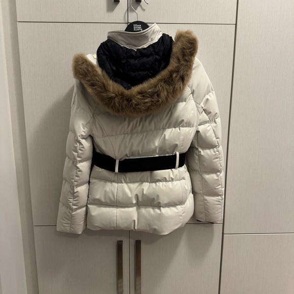 Moose Knuckles Gold Cambria shearling puffer coat - Picture 6 of 13